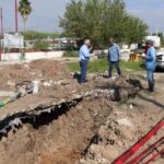 Supervisó Gerente de COMAPA reparación de fuga de agua en la colonia Granjas Económicas