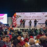 Presenta IRCA programa artístico en la Posada Navideña Adulto Activo 2024